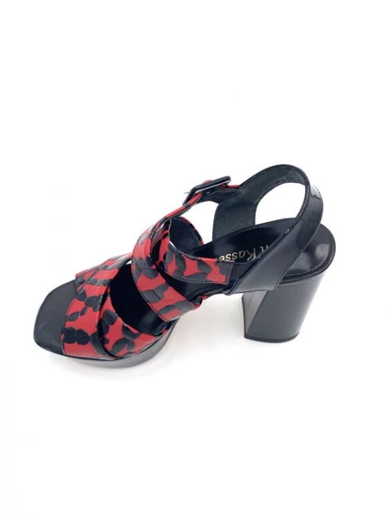 Sandale à Talon Haut En Cuir Noir Et Rouge | Petite Pointure Femme | ELLEN KASSEL Noir Rouge 3 Sandale à Talon Haut En Cuir Noir Et Rouge | Petite Pointure Femme | ELLEN KASSEL Noir Rouge – Image 3