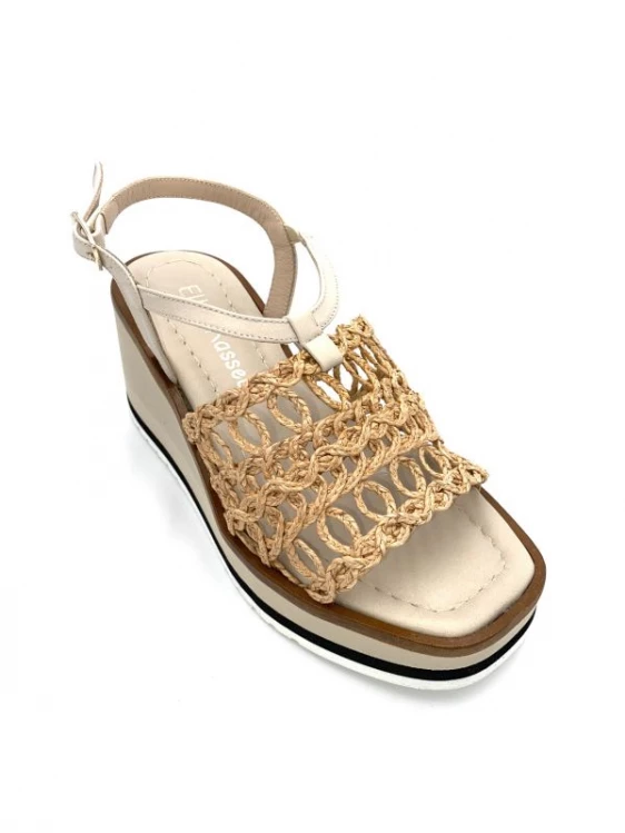 Sandale Compensée En Cuir Beige | Petite Pointure Femme | Ellen Kassel Beige 5 Sandale Compensée En Cuir Beige | Petite Pointure Femme | Ellen Kassel Beige – Image 5