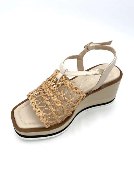 Sandale Compensée En Cuir Beige | Petite Pointure Femme | Ellen Kassel Beige 6 Sandale Compensée En Cuir Beige | Petite Pointure Femme | Ellen Kassel Beige – Image 6