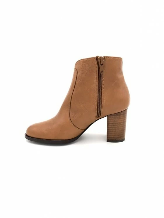 Bottine à Talon En Cuir Cognac | Petite Pointure Femme | Ellen Kassel Cognac 2 Bottine à Talon En Cuir Cognac | Petite Pointure Femme | Ellen Kassel Cognac – Image 2