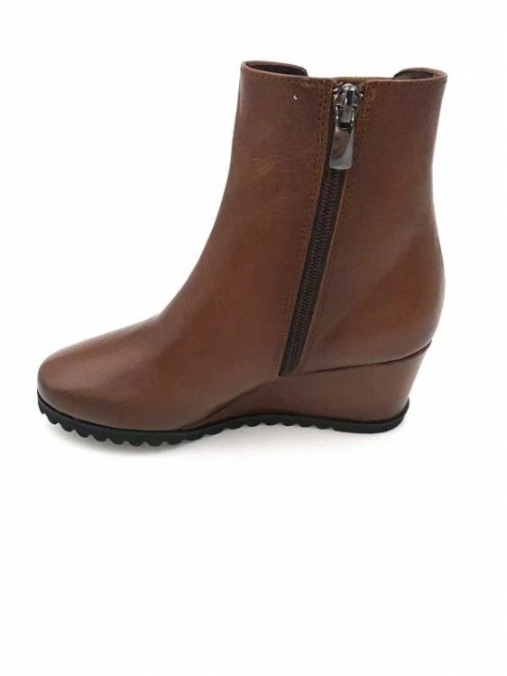 Bottine Compensée Cognac En Cuir | Petite Pointure Femme | Ellen Kassel Cognac 2 Bottine Compensée Cognac En Cuir | Petite Pointure Femme | Ellen Kassel Cognac – Image 2