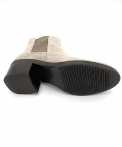 Bottine Chelsea En Cuir Velours Taupe à Talon | Petite Taille Femme | Ellen Kassel Taupe -Women Calvin Klein Clothing popular shop p 5244 velours cuir taupe ellen kassel 4