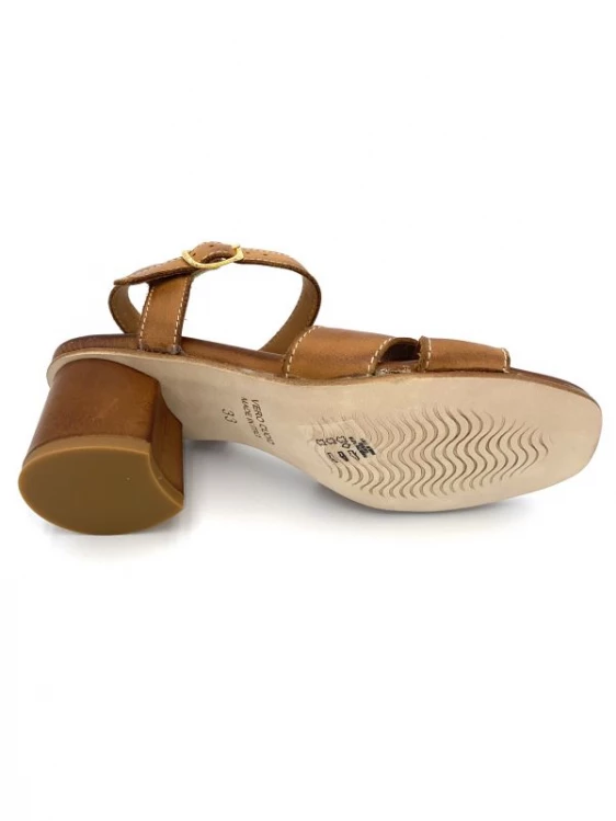 Sandale En Cuir Cognac à Talon | Petite Pointure Femme | Ellen Kassel Cognac 6 Sandale En Cuir Cognac à Talon | Petite Pointure Femme | Ellen Kassel Cognac – Image 6